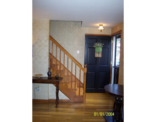 138 Stony Brook Road Raynham, MA 02767 - Photo 8 of 12 Gallery Image 8