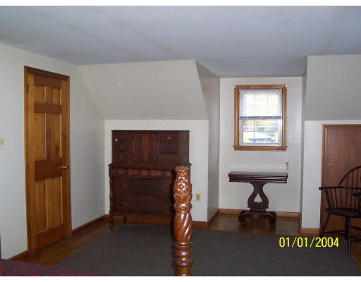 138 Stony Brook Road Raynham, MA 02767 - Photo 9 of 12 Gallery Image 9