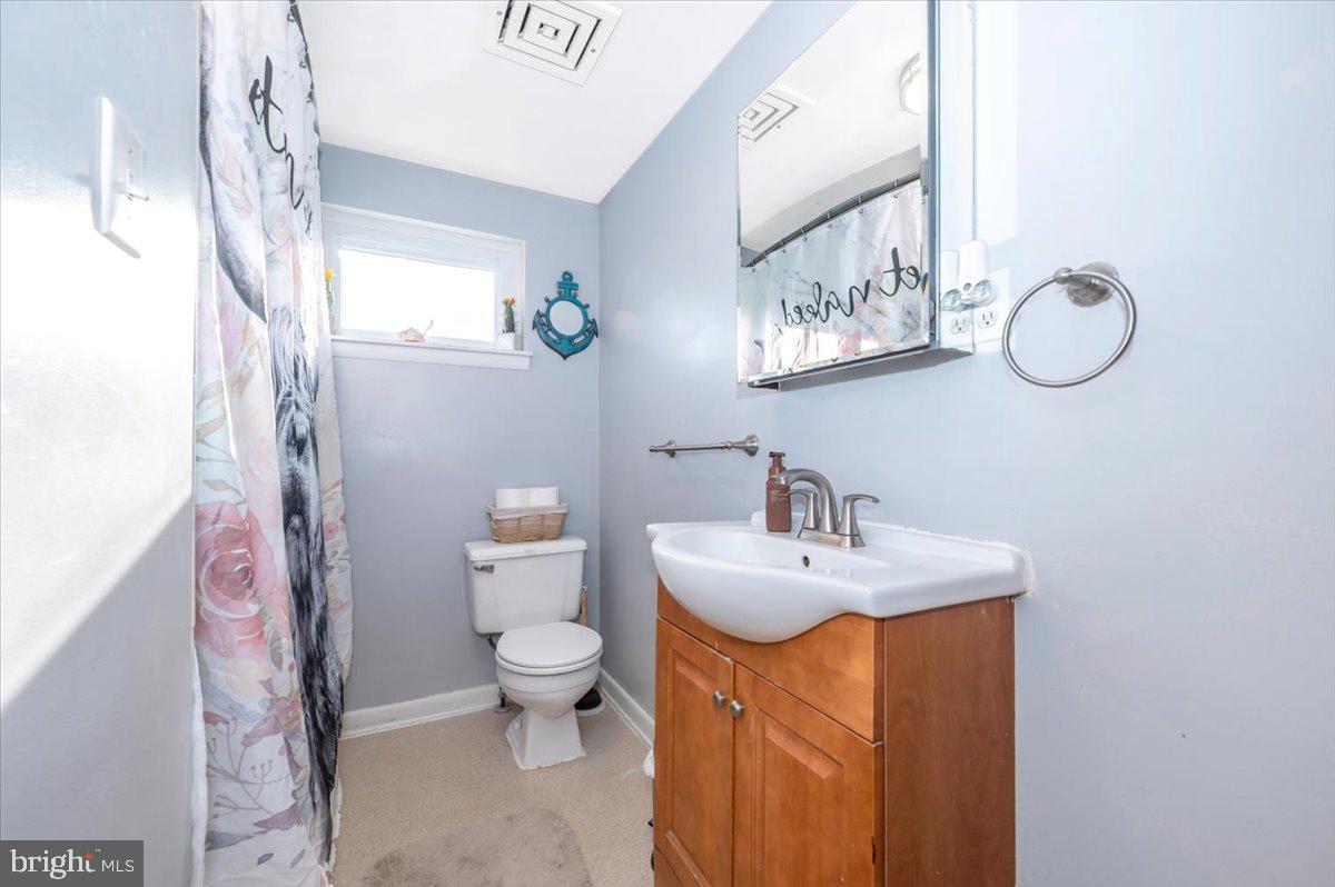 6704 Putman Road Thurmont, MD 21788 - Photo 10 of 70 Full Bath