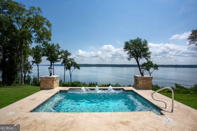 $2,995,000 | 547 St Francis Road, Eufaula, AL 36027