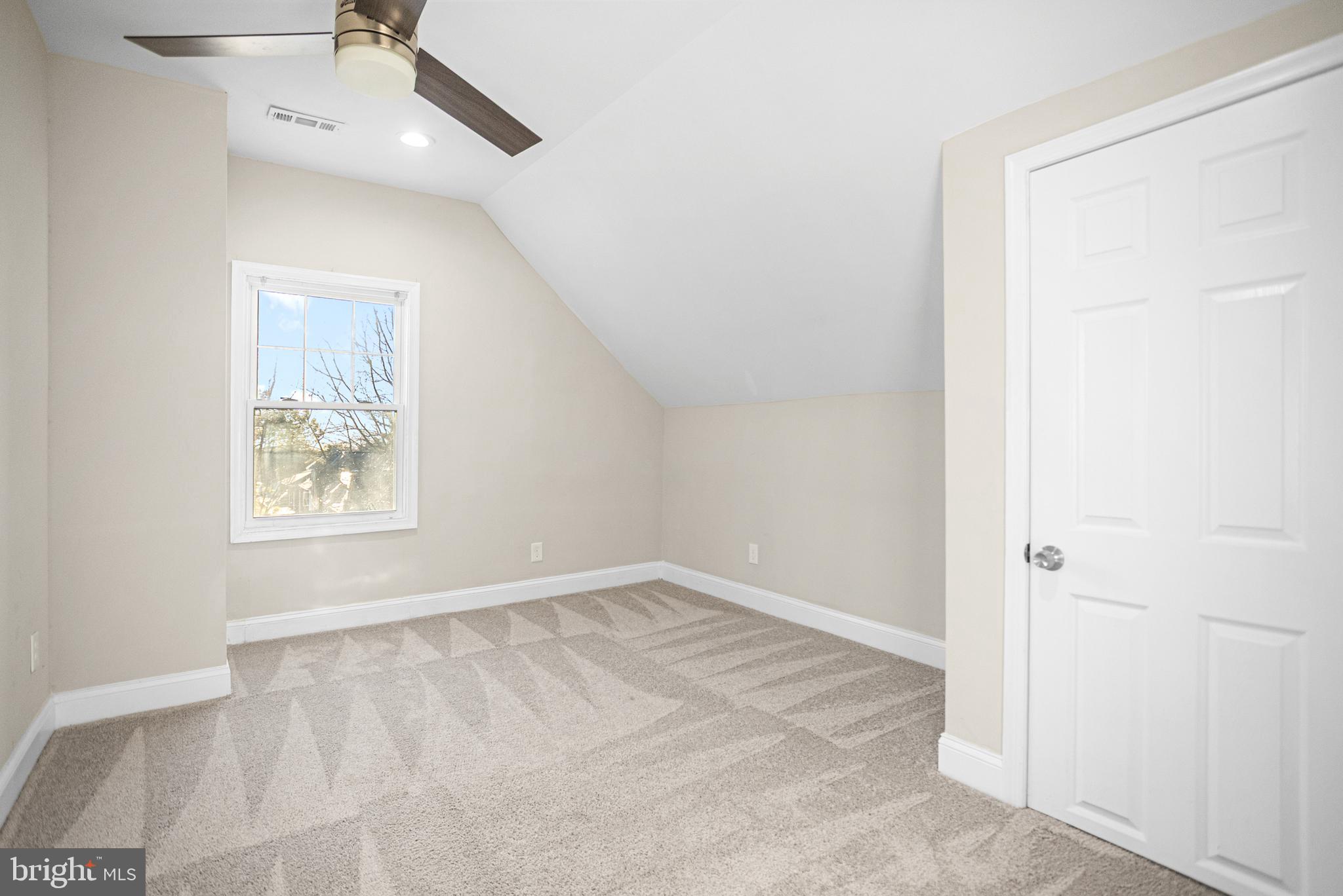 3200 Chelsea Terrace Baltimore, MD 21216 - Photo 26 of 48 an empty room with windows and closet