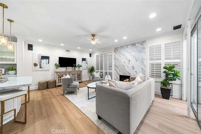 $2,799,000 | 304 Goldenwest Street, Huntington Beach, CA 92648