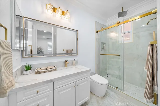 $2,799,000 | 304 Goldenwest Street, Huntington Beach, CA 92648