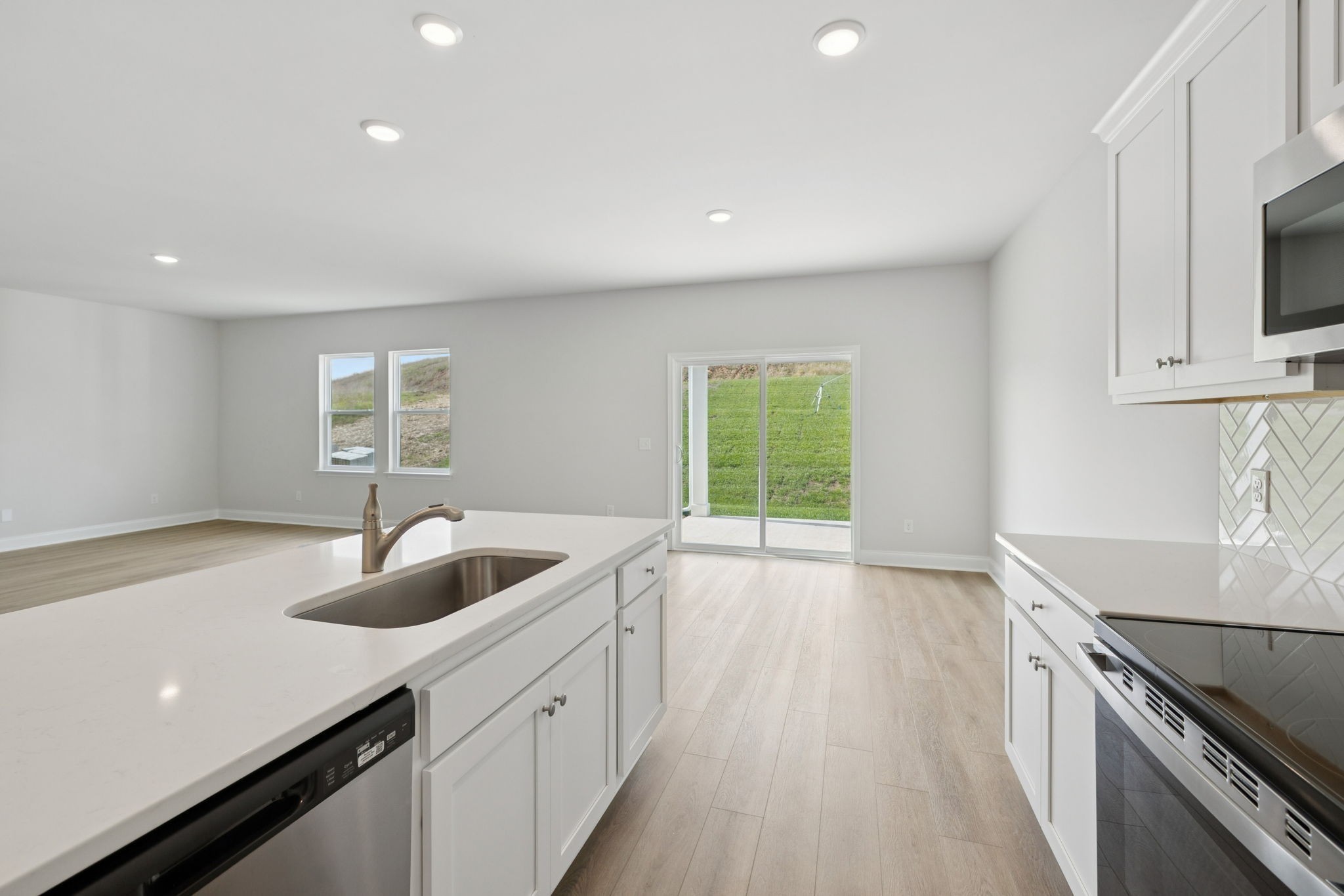 231 Limestone Way Lebanon, TN 37087 - Photo 13 of 40