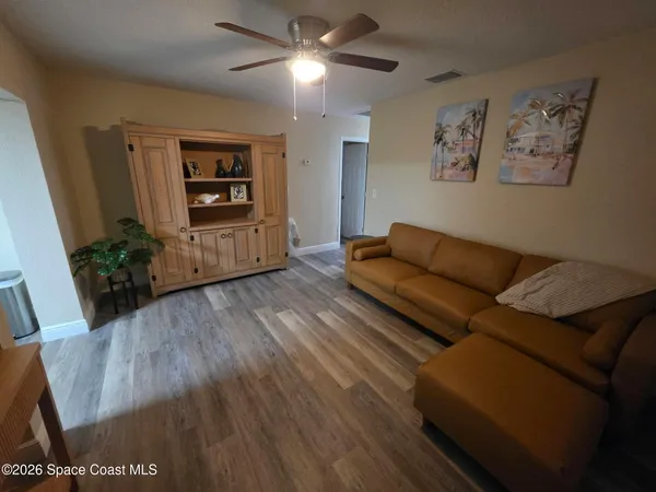 $3,500 | 410 4th Street, Merritt Island, FL 32953