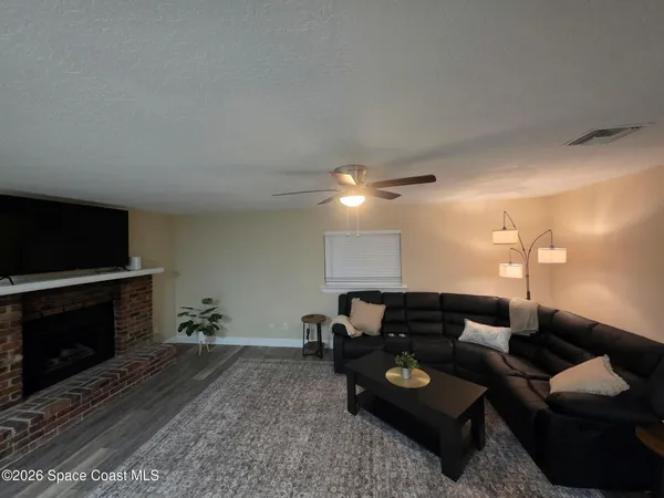 $3,500 | 410 4th Street, Merritt Island, FL 32953