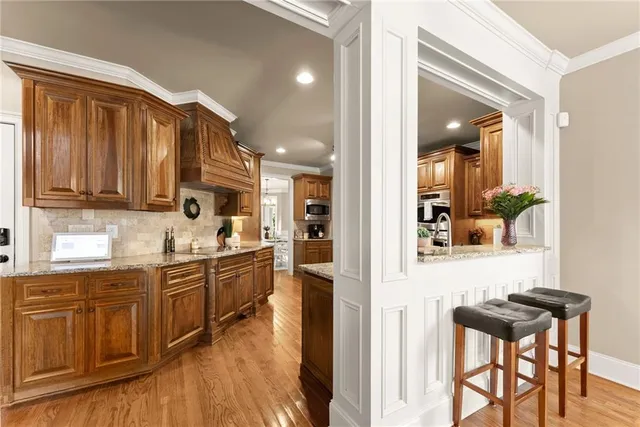 $975,000 | 6078 Green Tree Lane, Gainesville, GA 30506