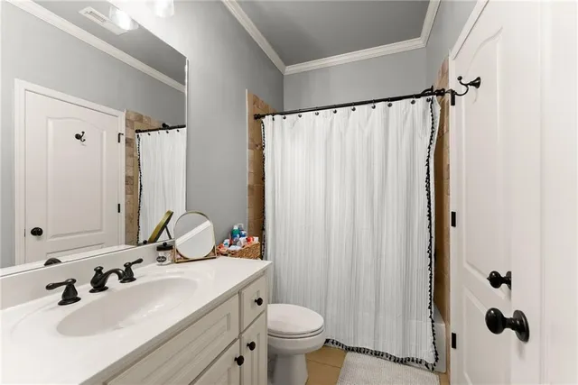 $975,000 | 6078 Green Tree Lane, Gainesville, GA 30506