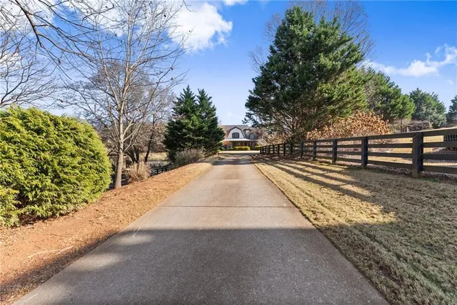 $975,000 | 6078 Green Tree Lane, Gainesville, GA 30506