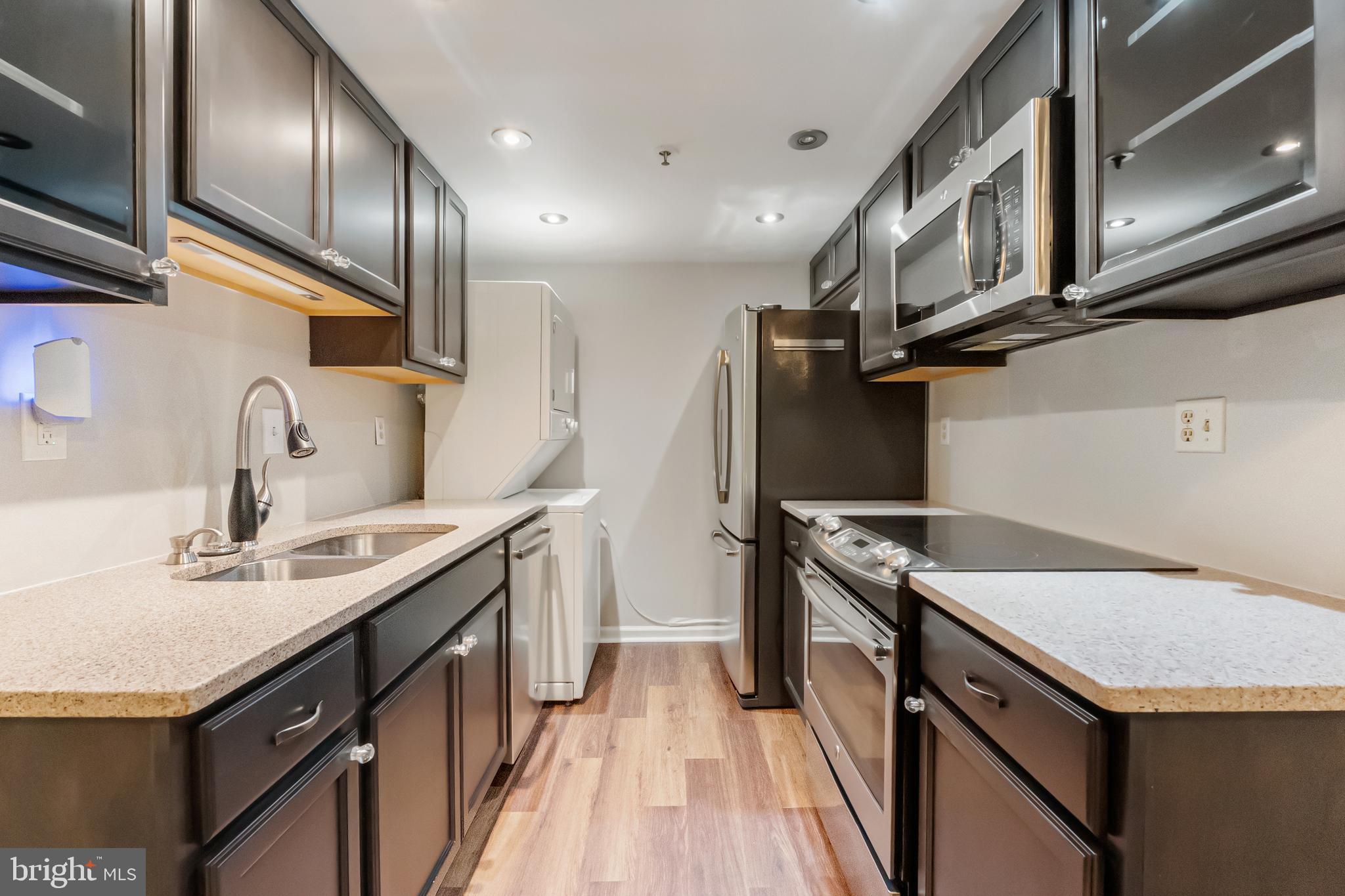 5911 Edsall Road, Unit 201 Alexandria, VA 22304 - Photo 11 of 25