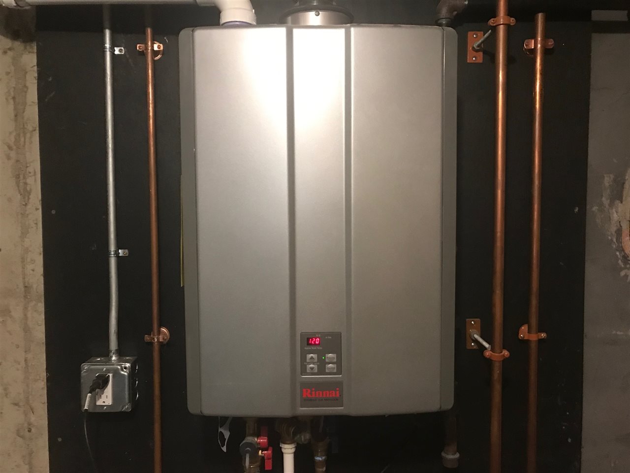 4 New Road Windham, NH 03087 - Photo 5 of 36