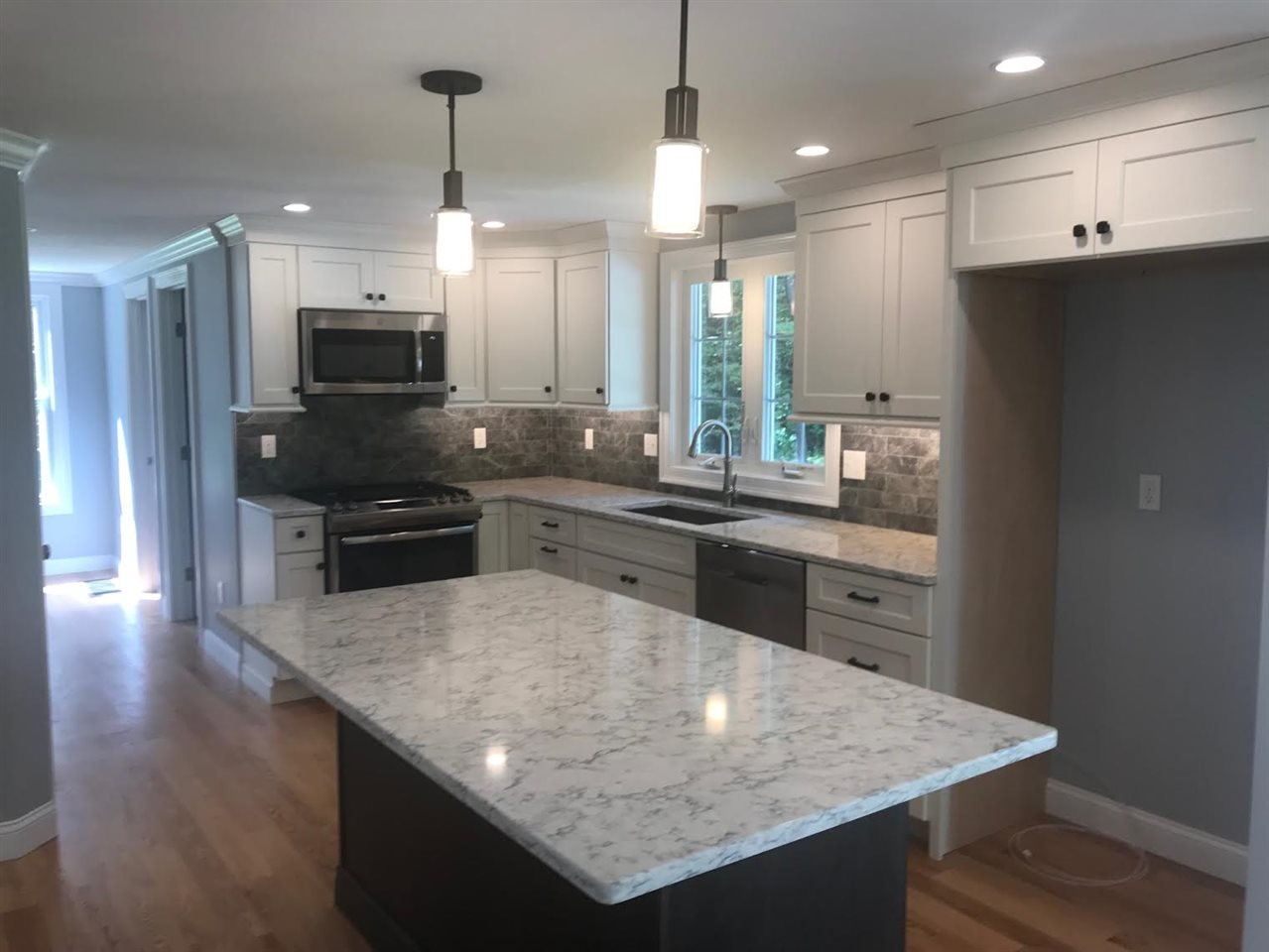 4 New Road Windham, NH 03087 - Photo 7 of 36