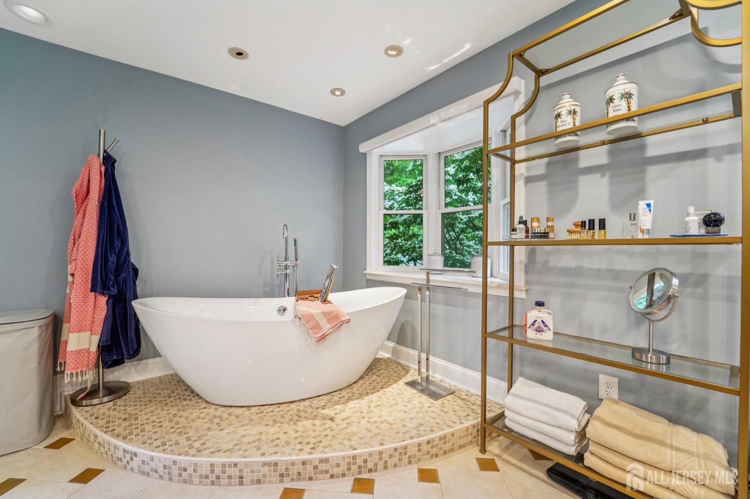 11 Delwood Road Chester, NJ 07930 - Photo 28 of 55