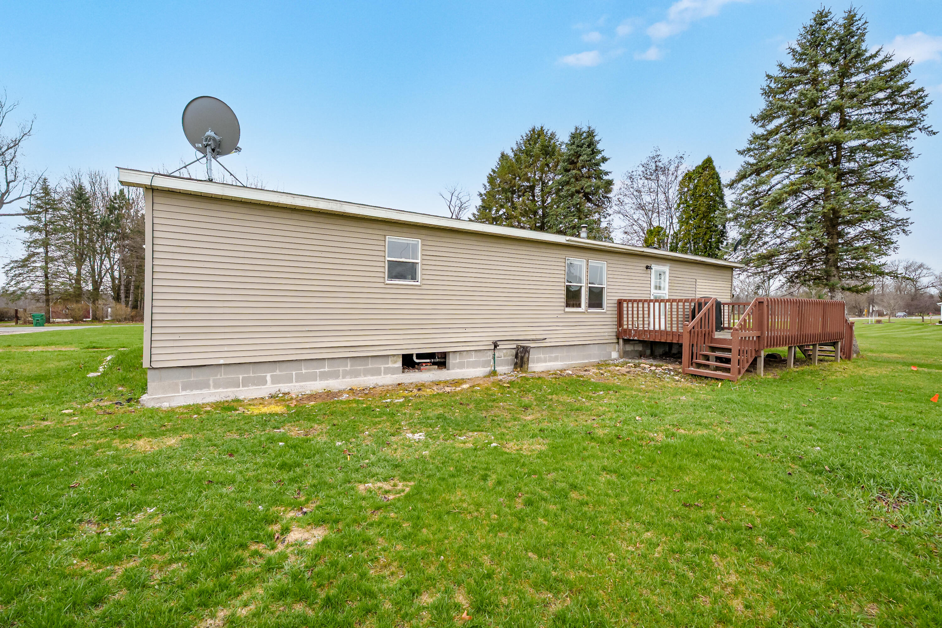 14370 Highway 216 Three Rivers, MI 49093 - Photo 25 of 29 Exterior