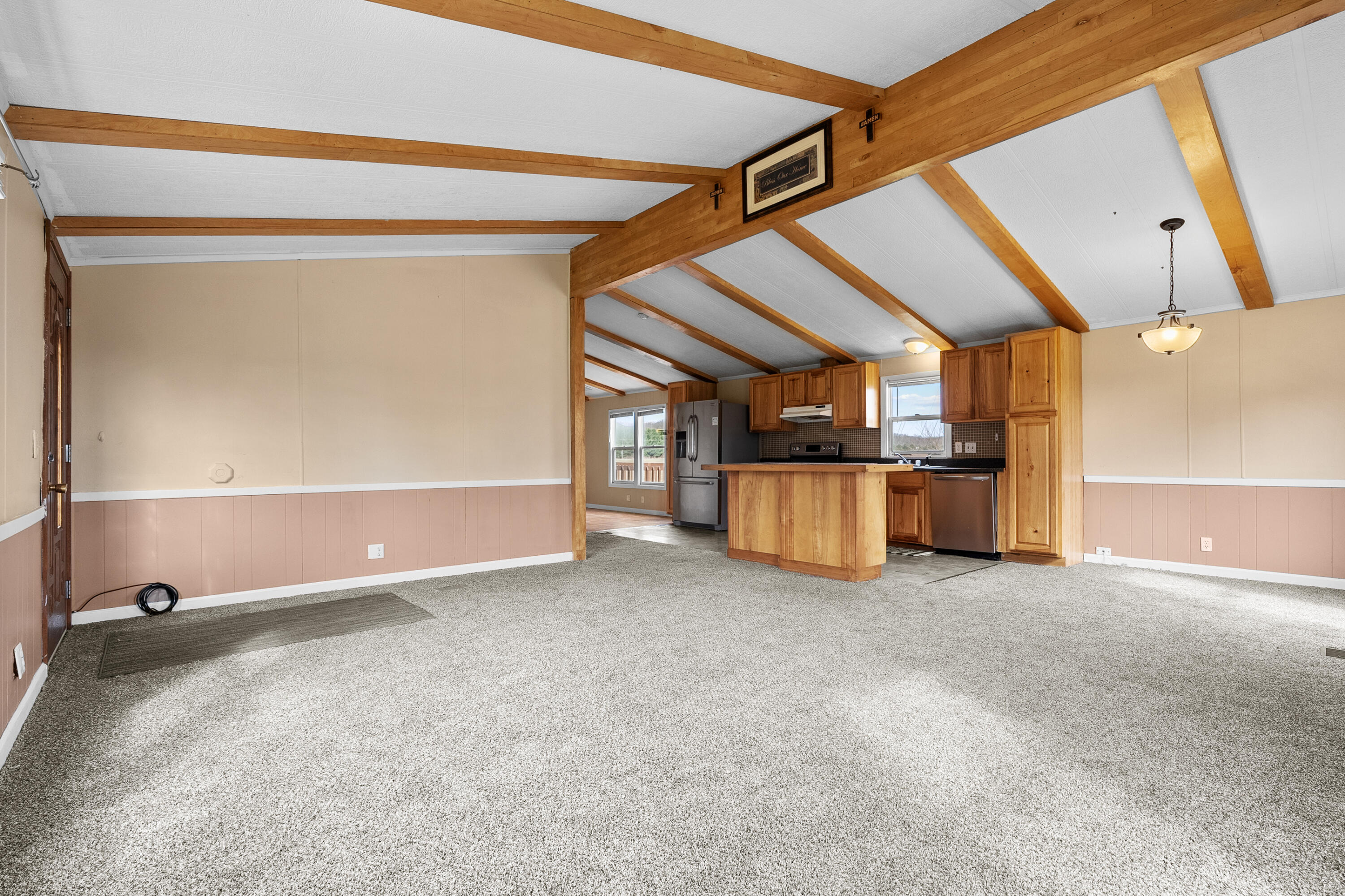 14370 Highway 216 Three Rivers, MI 49093 - Photo 8 of 29 Main Level