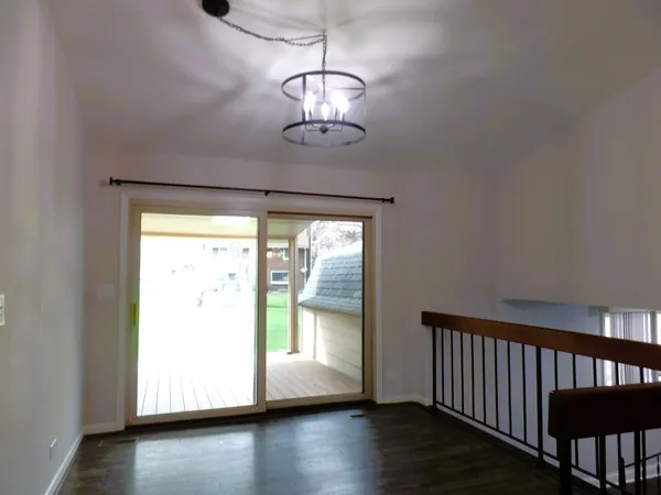 $2,750 | 5910 Bradley Court North, Hanover Park, IL 60133