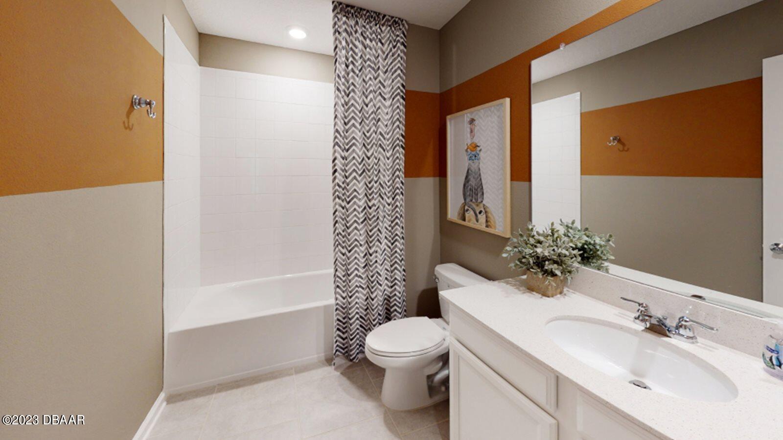 419 Three Oaks Drive Edgewater, FL 32141 - Photo 5 of 11 Bathroom