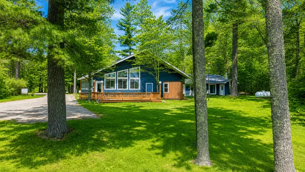 $499,900 | 7042 N Lake Shore Drive, Couderay, WI 54828