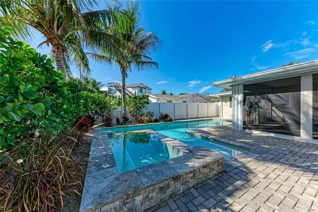 a view of a pathway with a yard