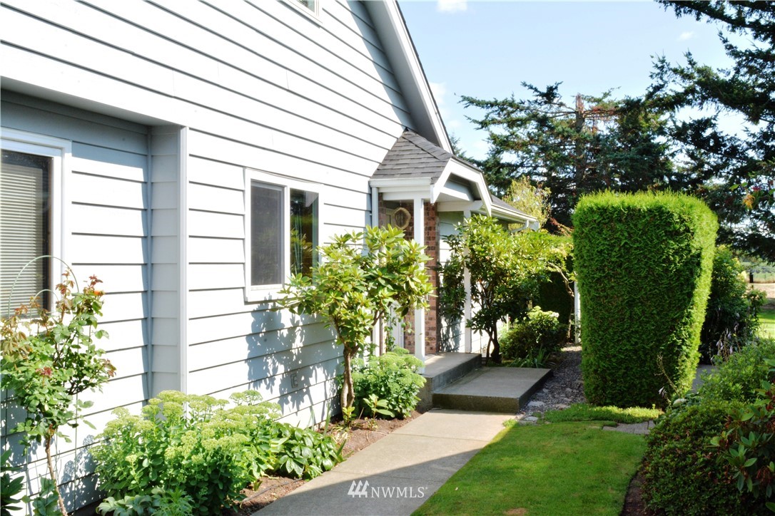 6836 Raspberry Dr., Unit B Everson, WA 98247 - Photo 7 of 25