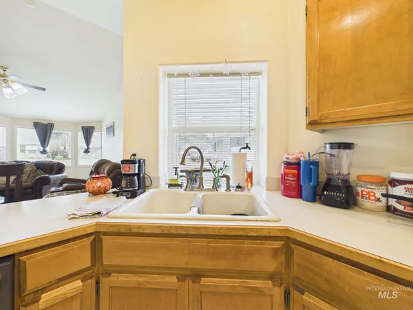 $299,000 | 804 East Main Street, Unit 10 10, Emmett, ID 83617