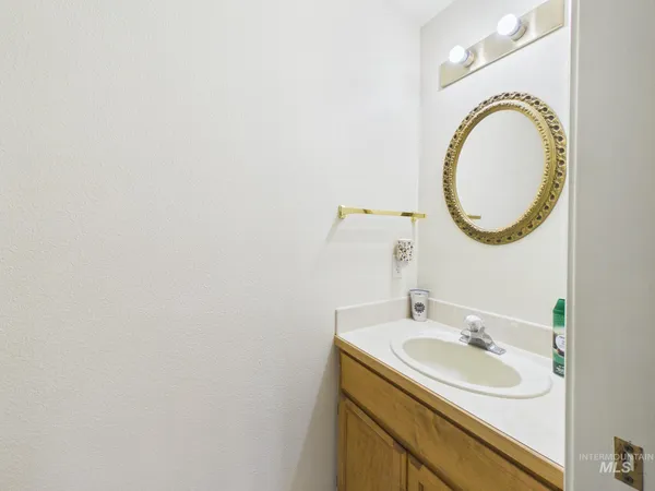 $299,000 | 804 East Main Street, Unit 10 10, Emmett, ID 83617