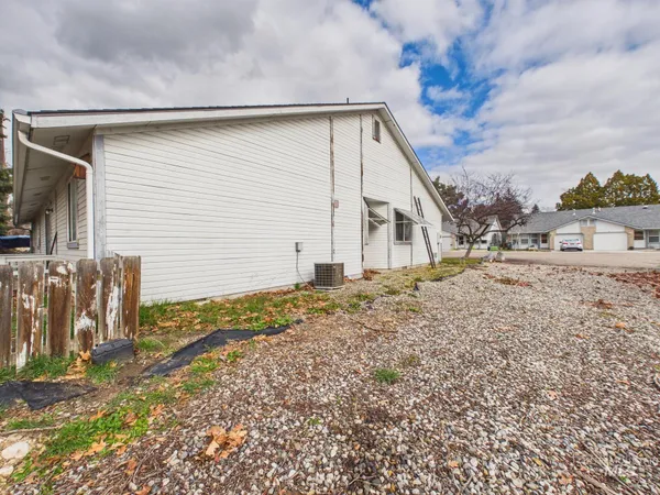 $299,000 | 804 East Main Street, Unit 10 10, Emmett, ID 83617