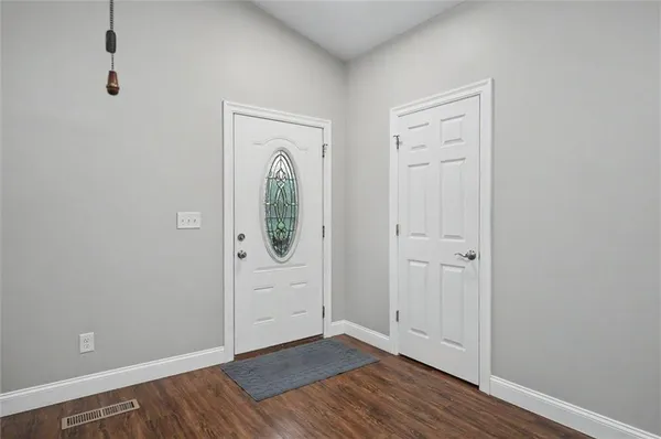 $319,500 | 204 Crimson Avenue, Baldwin City, KS 66006