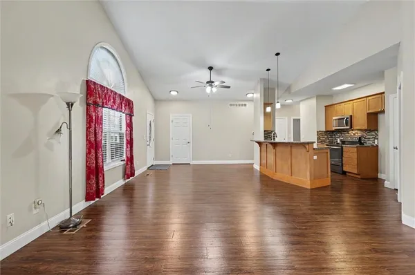 $319,500 | 204 Crimson Avenue, Baldwin City, KS 66006