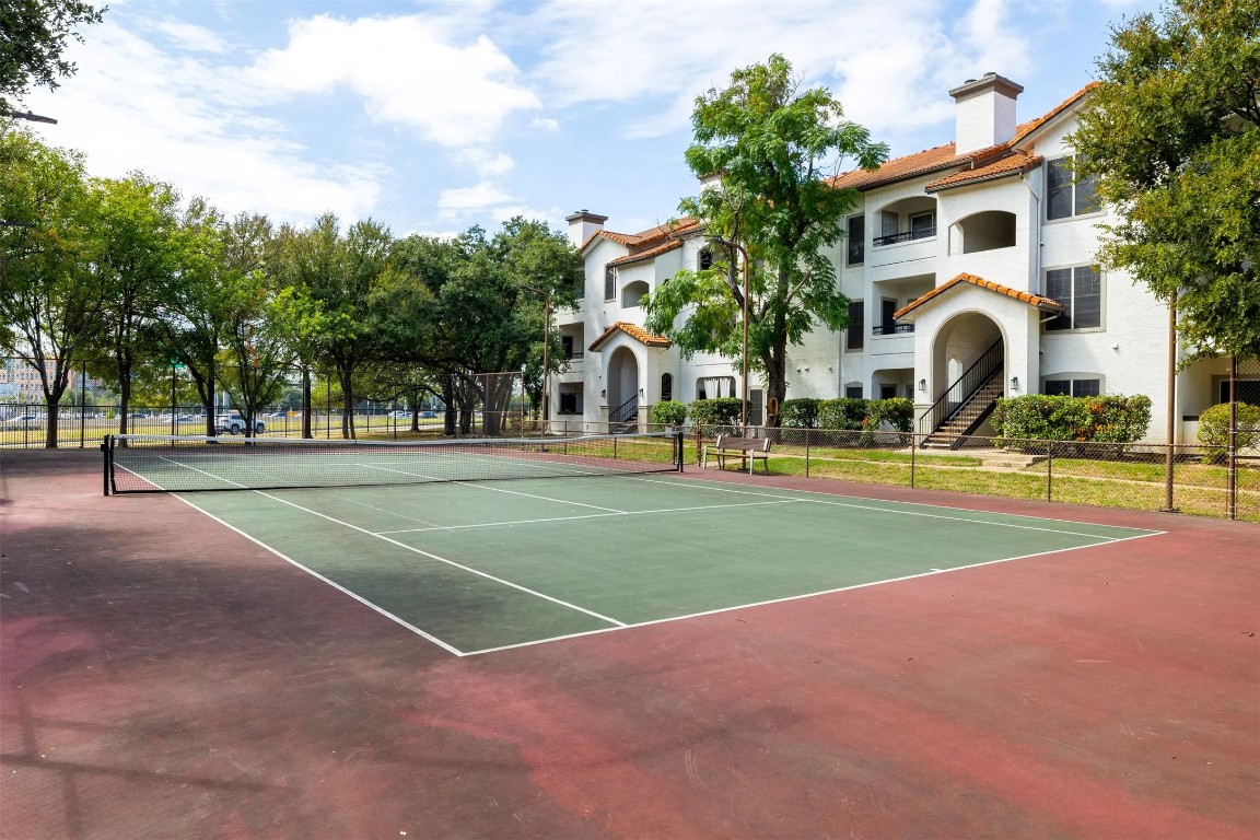 3201 Duval Road, Unit 20216 Austin, TX 78759 - Photo 20 of 22 Up to 10 Weeks FREE! *on select units