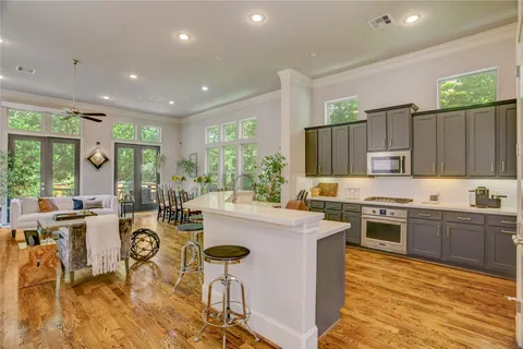 $475,000 | 4124 Bonner View Lane, Houston, TX 77007