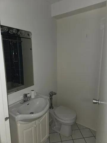 $270,000 | 340 West Diversey Parkway, Unit 518, Chicago, IL 60657