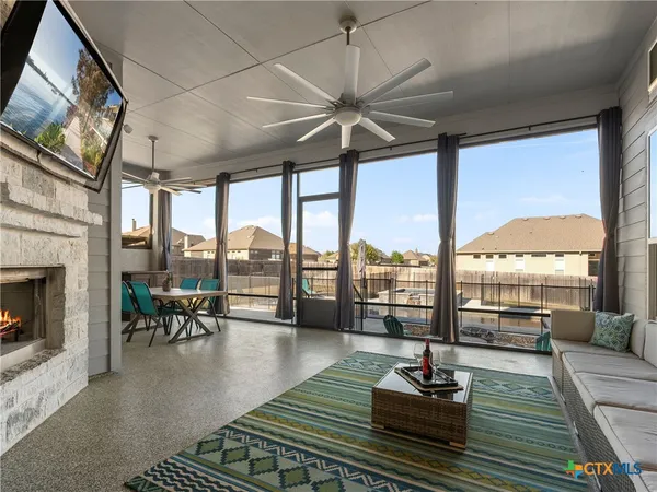 $700,000 | 3235 Jasons Way, Marion, TX 78124