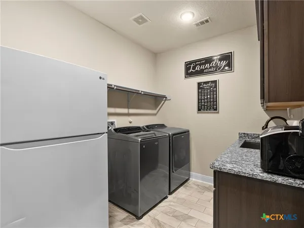 $700,000 | 3235 Jasons Way, Marion, TX 78124