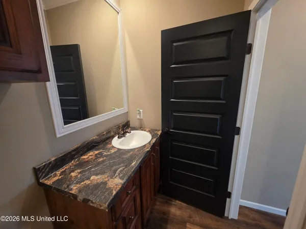 $265,000 | 3185 Mound Road Northeast, Wesson, MS 39191