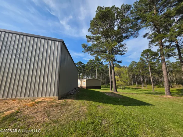 $265,000 | 3185 Mound Road Northeast, Wesson, MS 39191