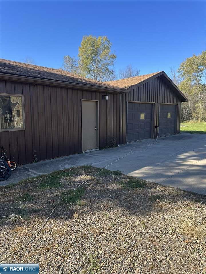 3559 Rainey Road Hibbing, MN 55746 - Photo 4 of 38