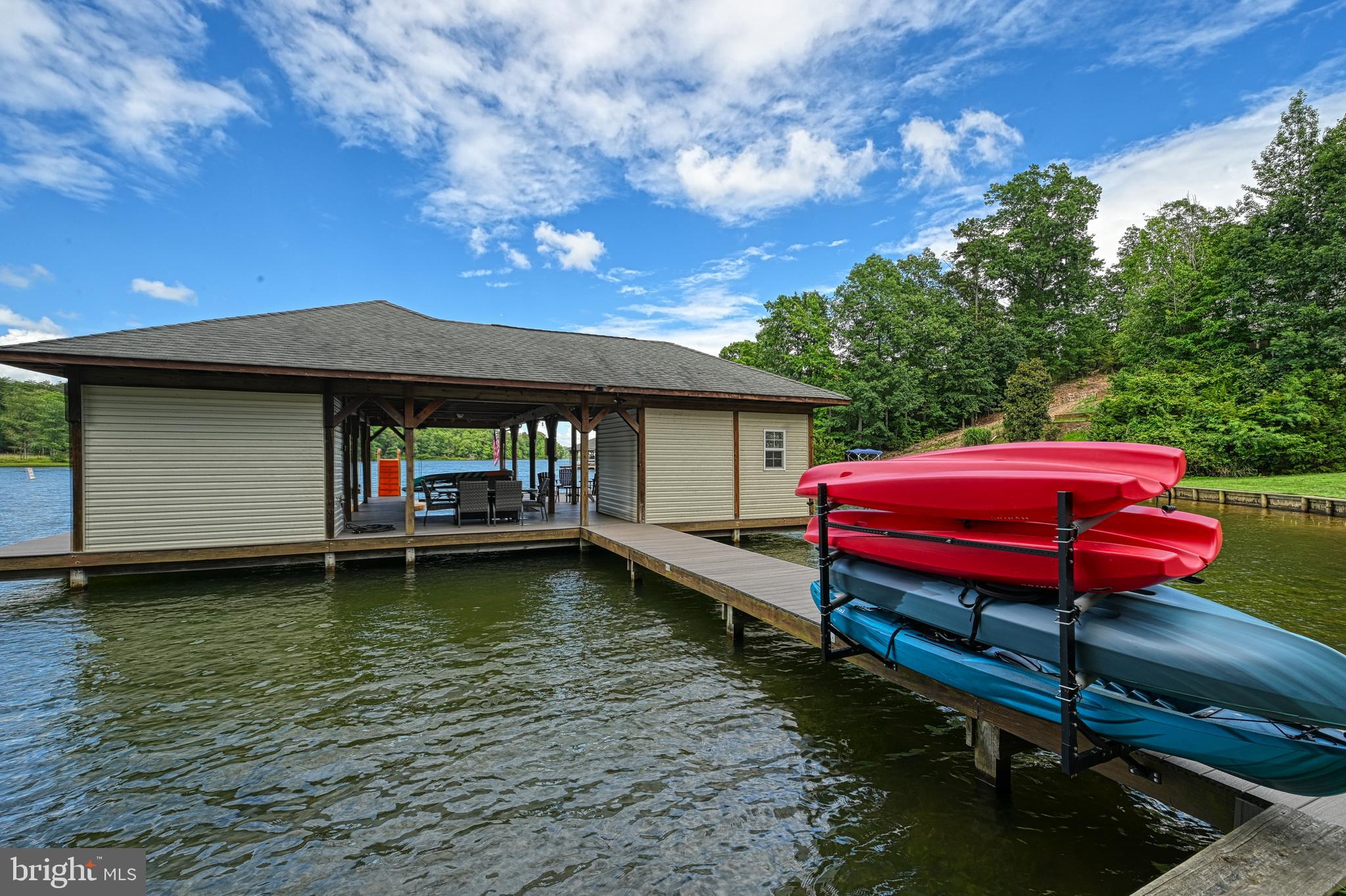 1069 Mitchell Point Road Mineral, VA 23117 - Photo 4 of 110