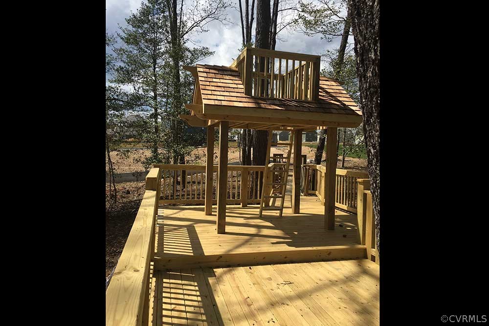 10875 Holman Ridge Road Glen Allen, VA 23059 - Photo 12 of 17 front view of a house with a yard