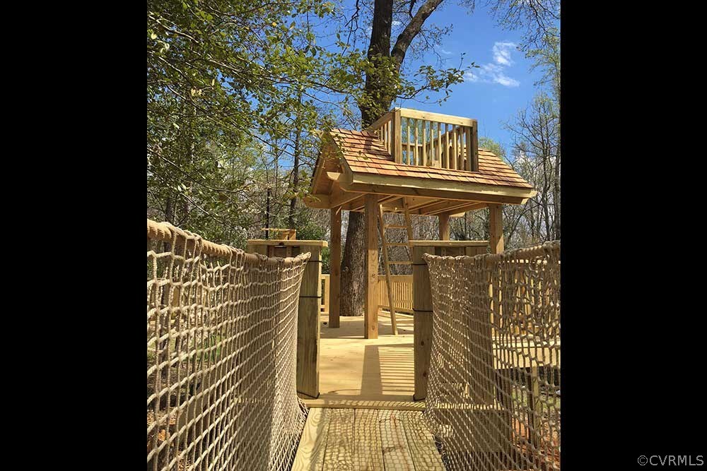 10875 Holman Ridge Road Glen Allen, VA 23059 - Photo 13 of 17 a view of front door of house