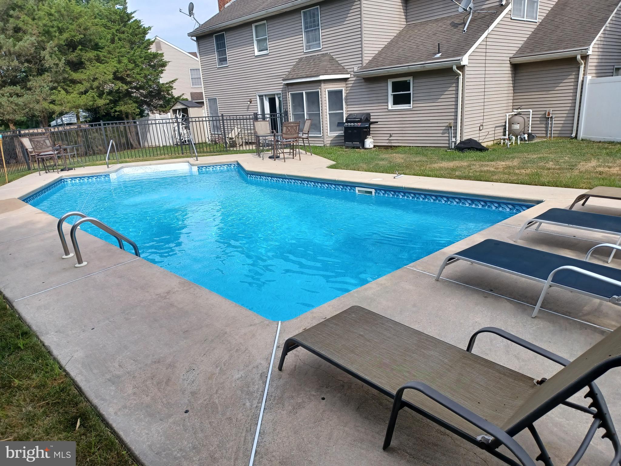 28 Manchester Road Mount Holly, NJ 08060 - Photo 35 of 37