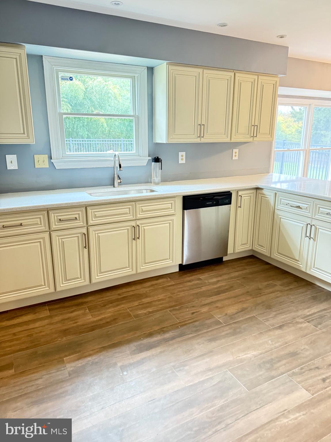 28 Manchester Road Mount Holly, NJ 08060 - Photo 8 of 37