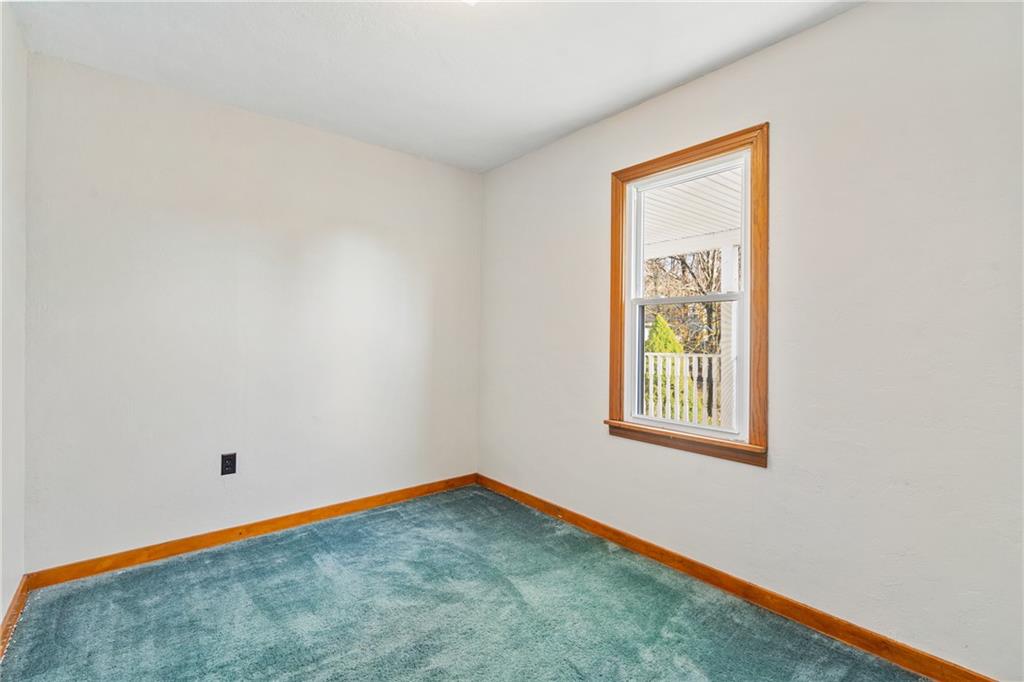 223 Oak Road Pittsburgh, PA 15239 - Photo 14 of 25 an empty room with a window