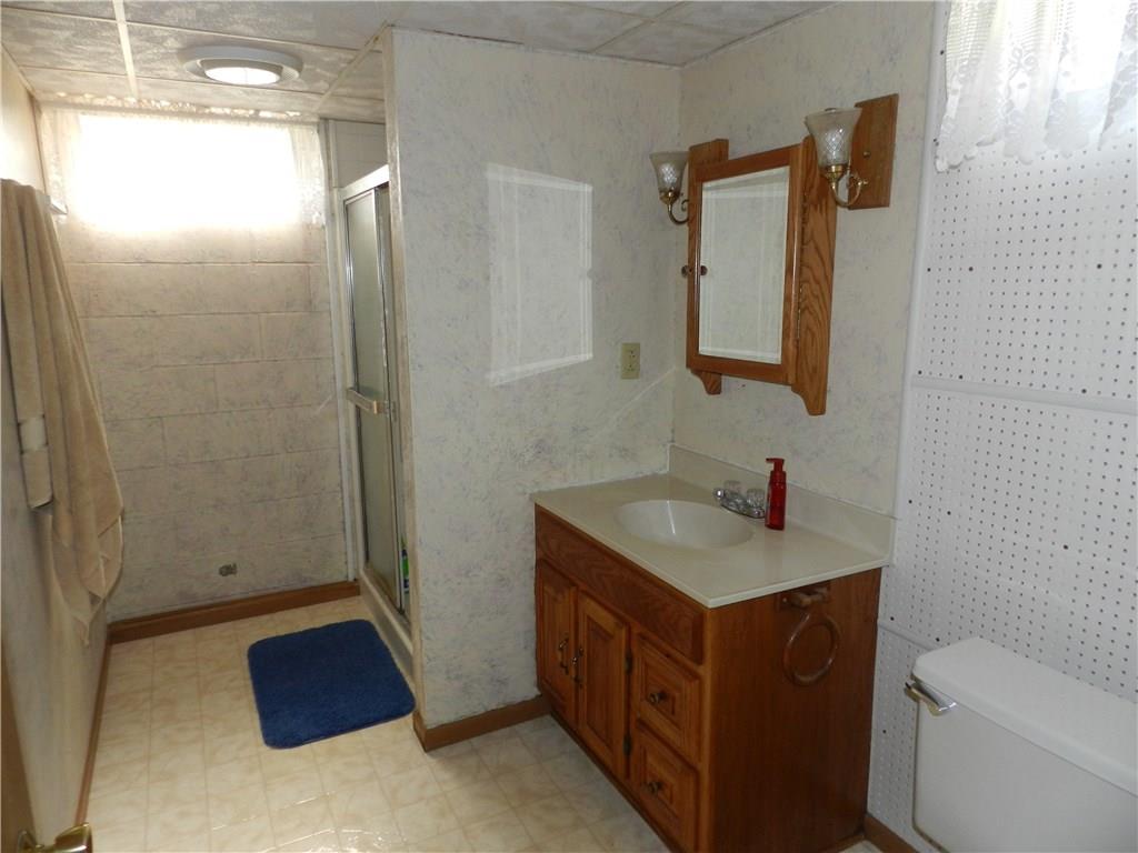 2113 Pulaski Road New Castle, PA 16105 - Photo 8 of 12