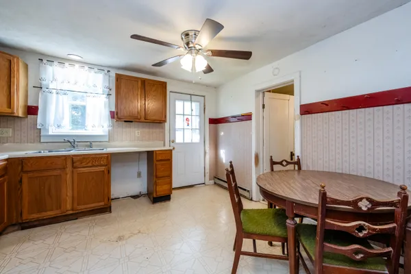 $145,000 | 317 South Harrison Street, Berrien Springs, MI 49103