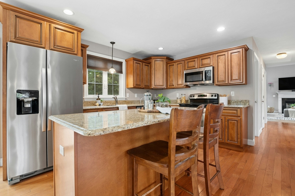 15 Patriot Lane Rutland, MA 01543 - Photo 12 of 41