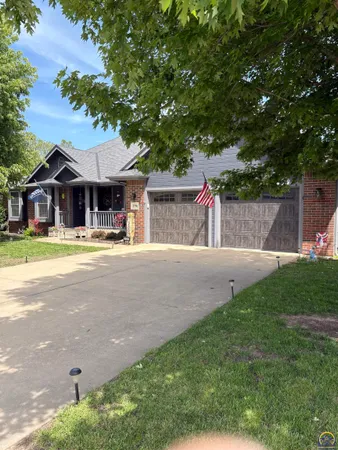 $472,500 | 3736 Southwest Summerfield Drive, Topeka, KS 66610