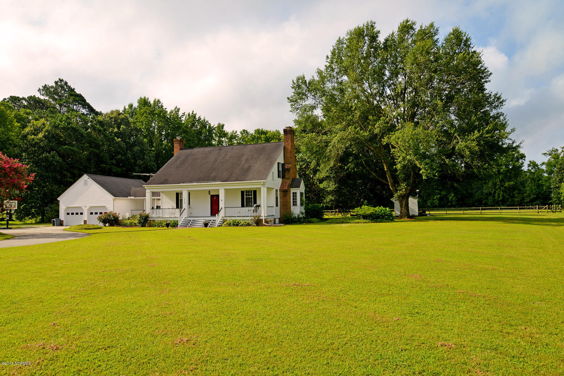 438 Yeopim Road Edenton, NC 27932 - Photo 4 of 70 438 Yeopim Road-00004