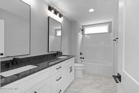 $449,000 | 410 Summit Street, Aberdeen, NC 28315