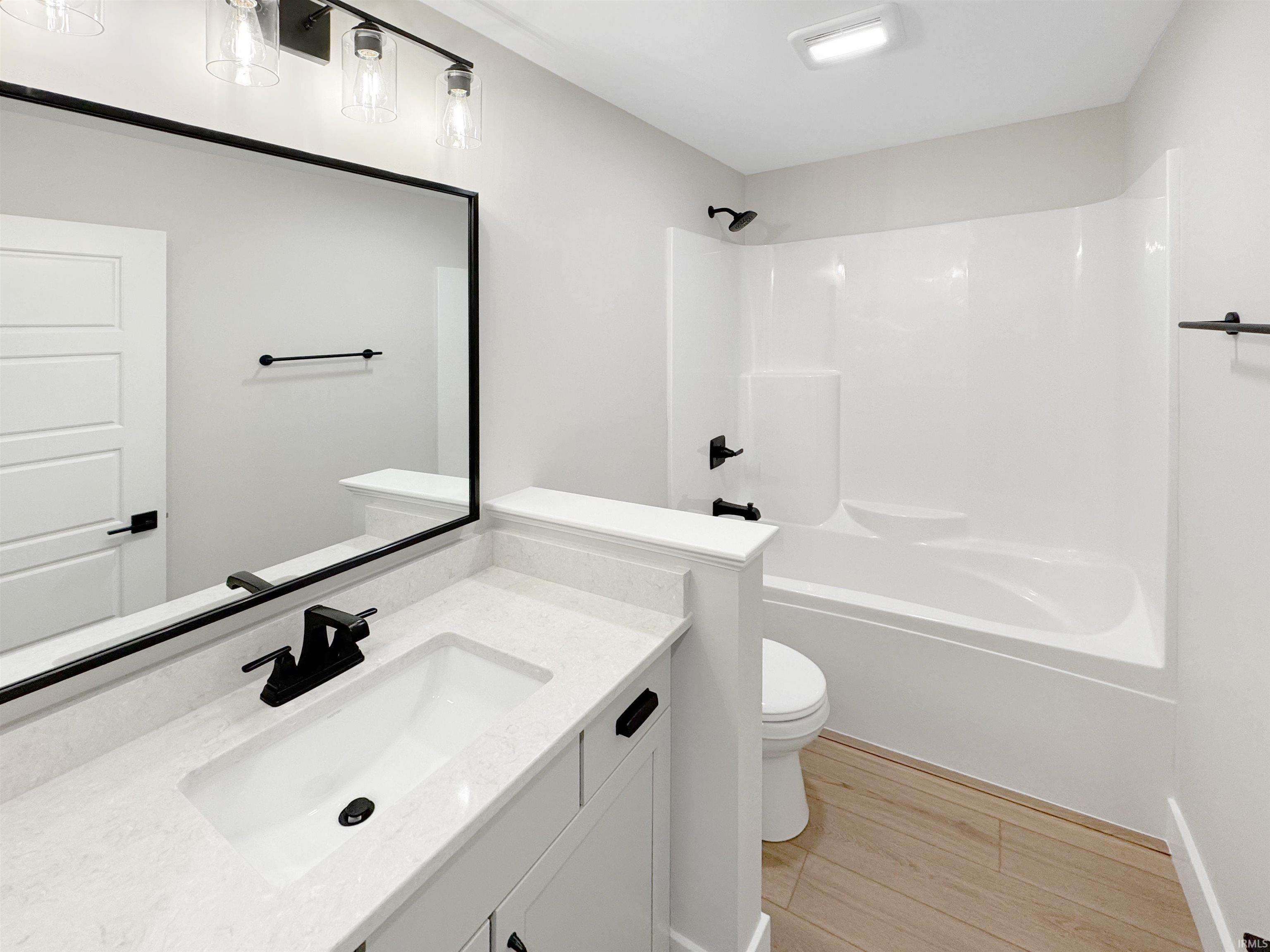 3536 Montgomery Court Newburgh, IN 47630 - Photo 5 of 23